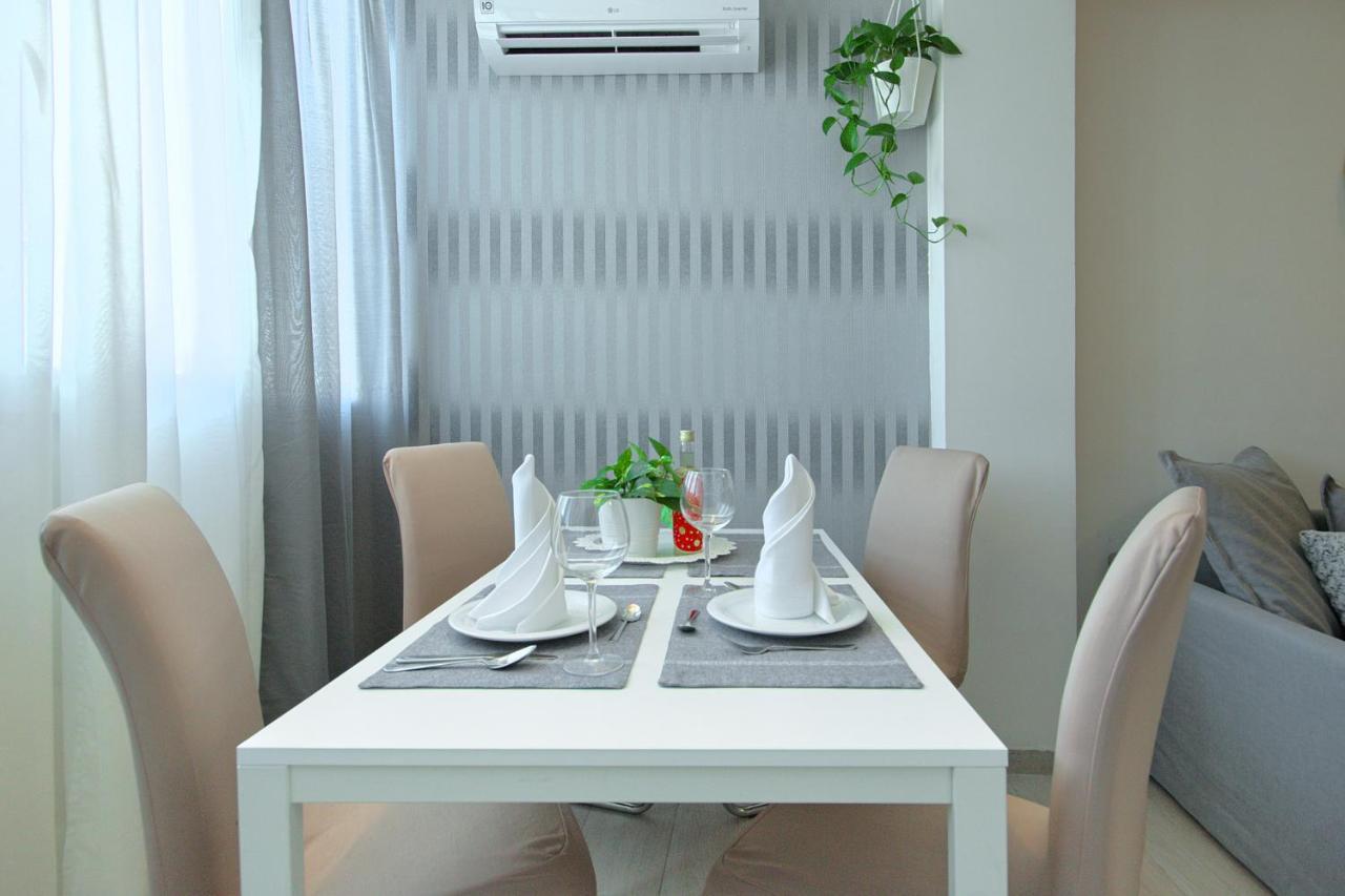 App Enterprise Umag Apartment Luaran gambar