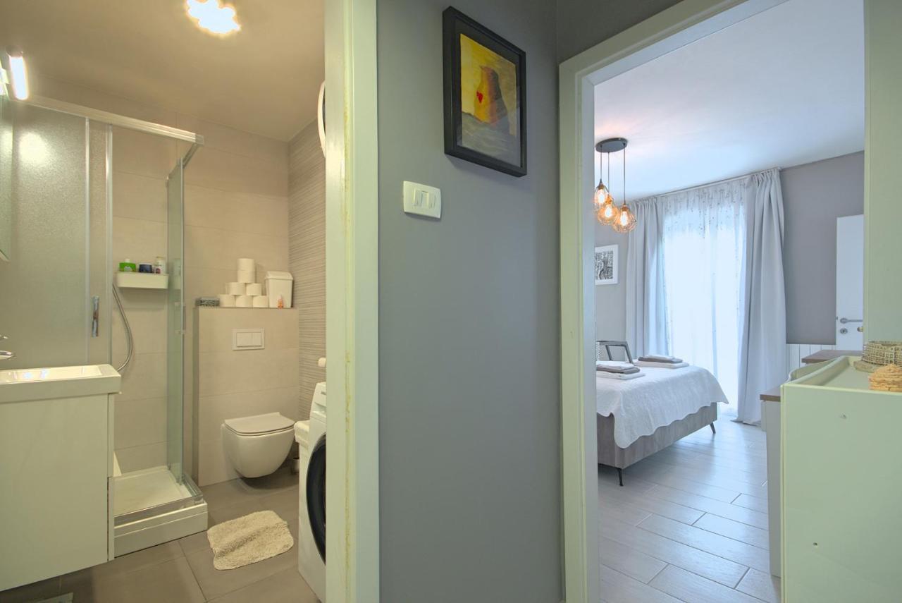 App Enterprise Umag Apartment Luaran gambar